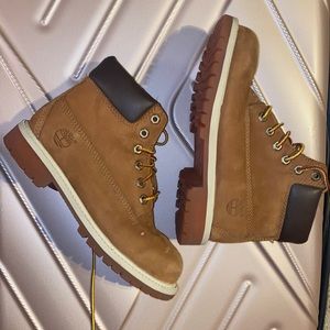 Brown Kids Timberland Boots Size 2